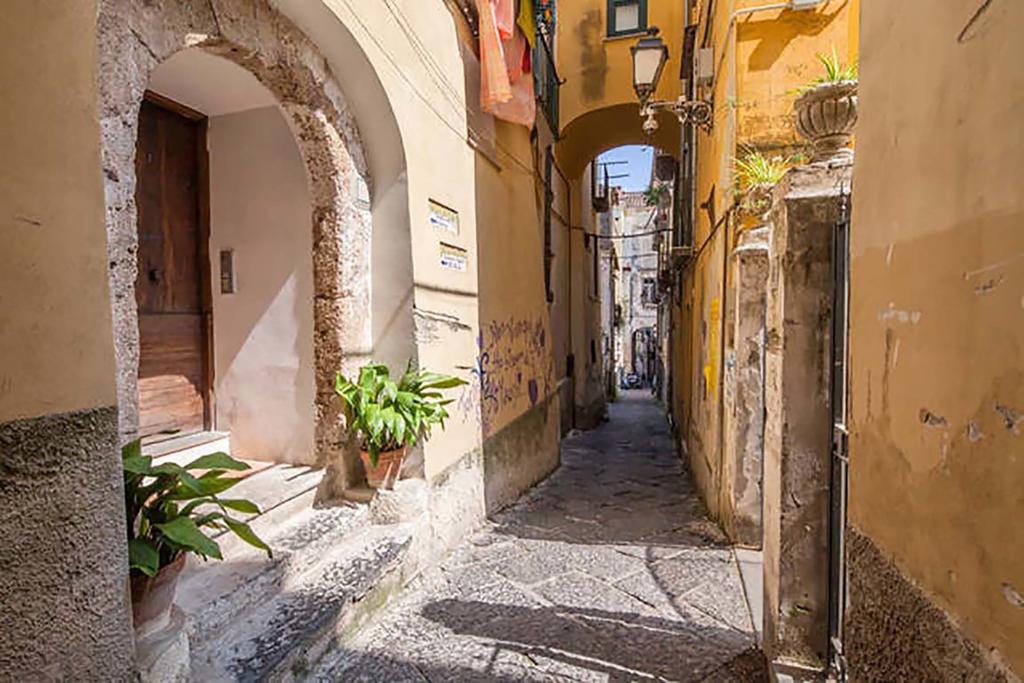 Tra Amalfi, Pompei, Paestum Lejlighed Salerno Værelse billede